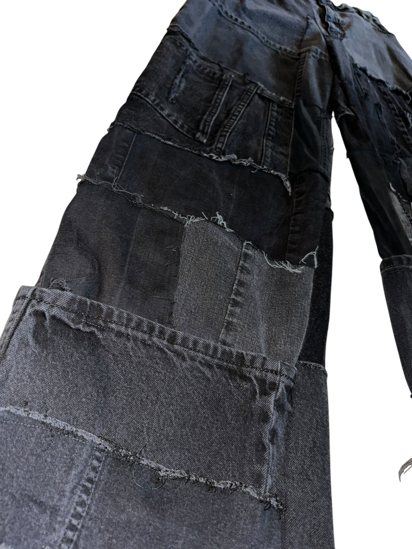 BLACK PATCHWORK JEANS