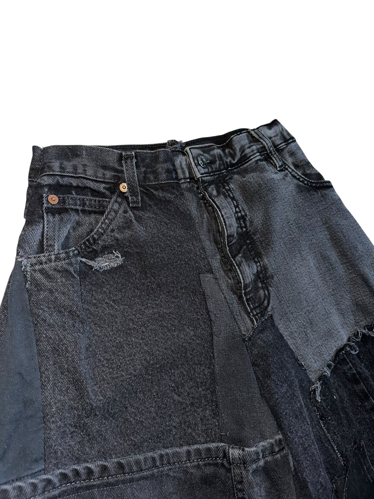 BLACK PATCHWORK JEANS