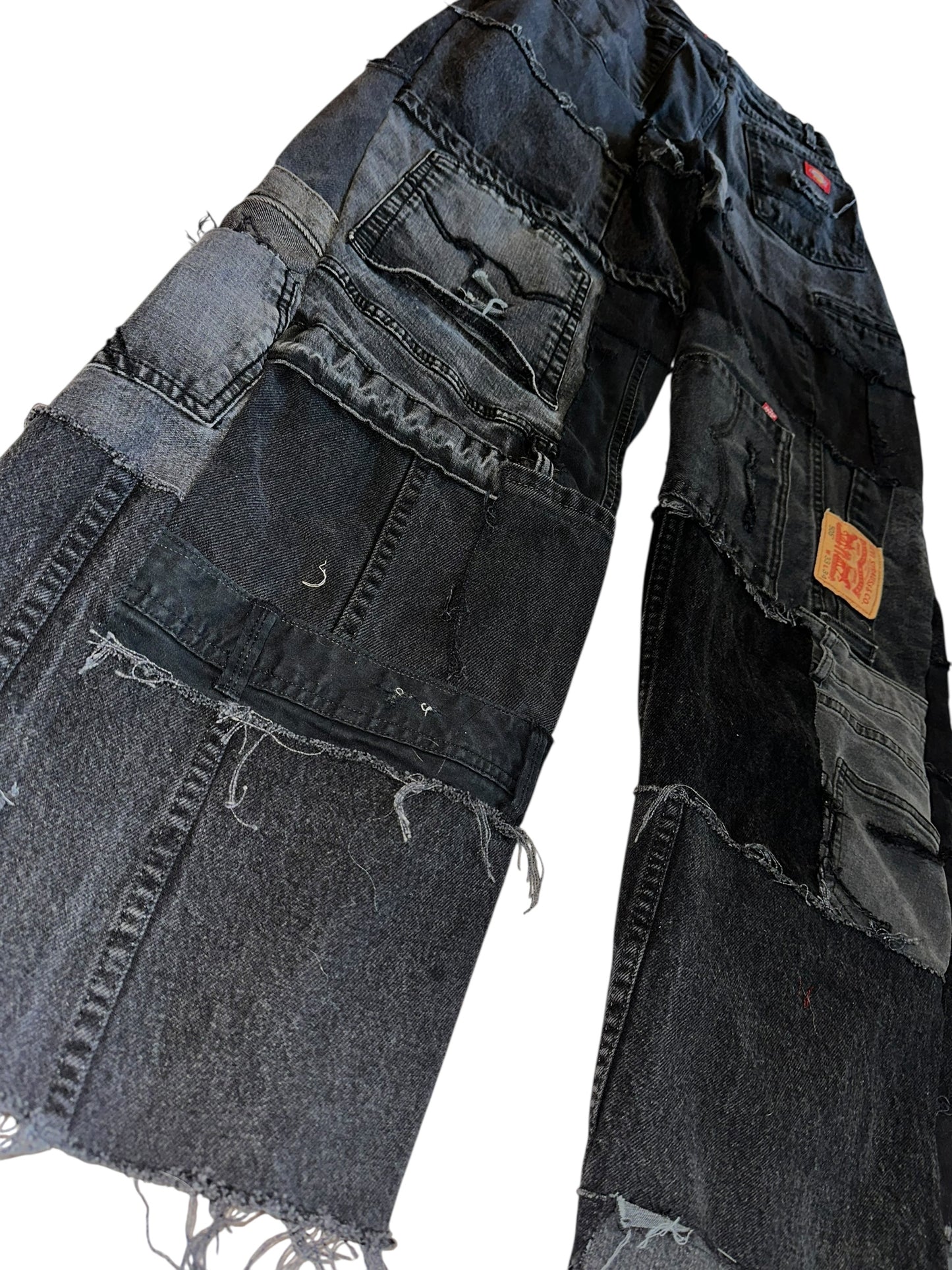 BLACK PATCHWORK JEANS