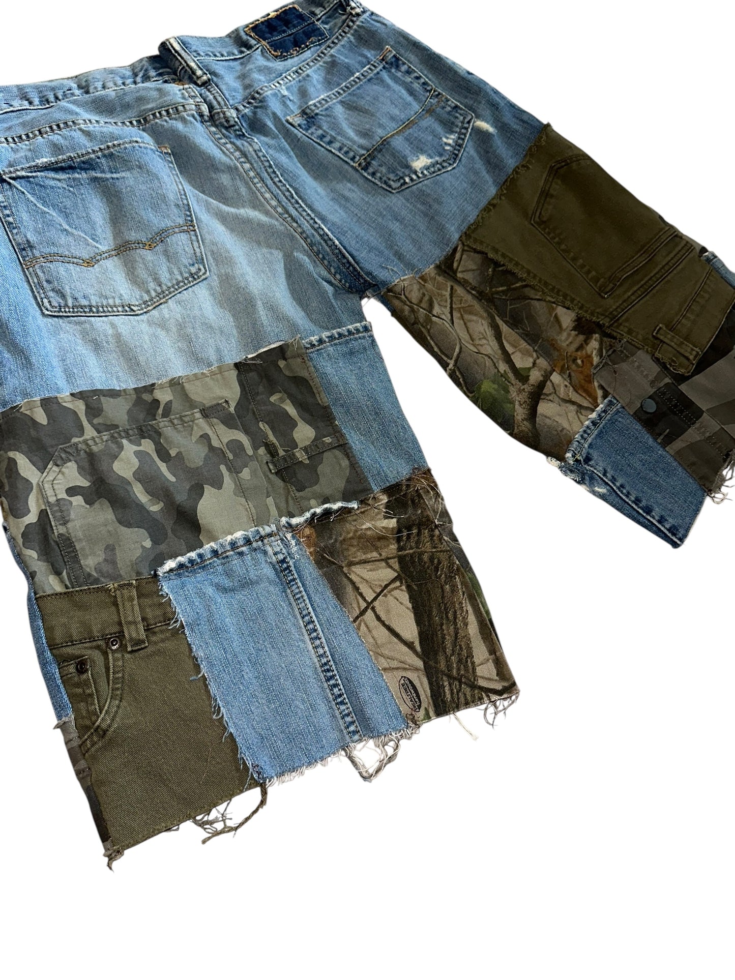 CAMO JORTS