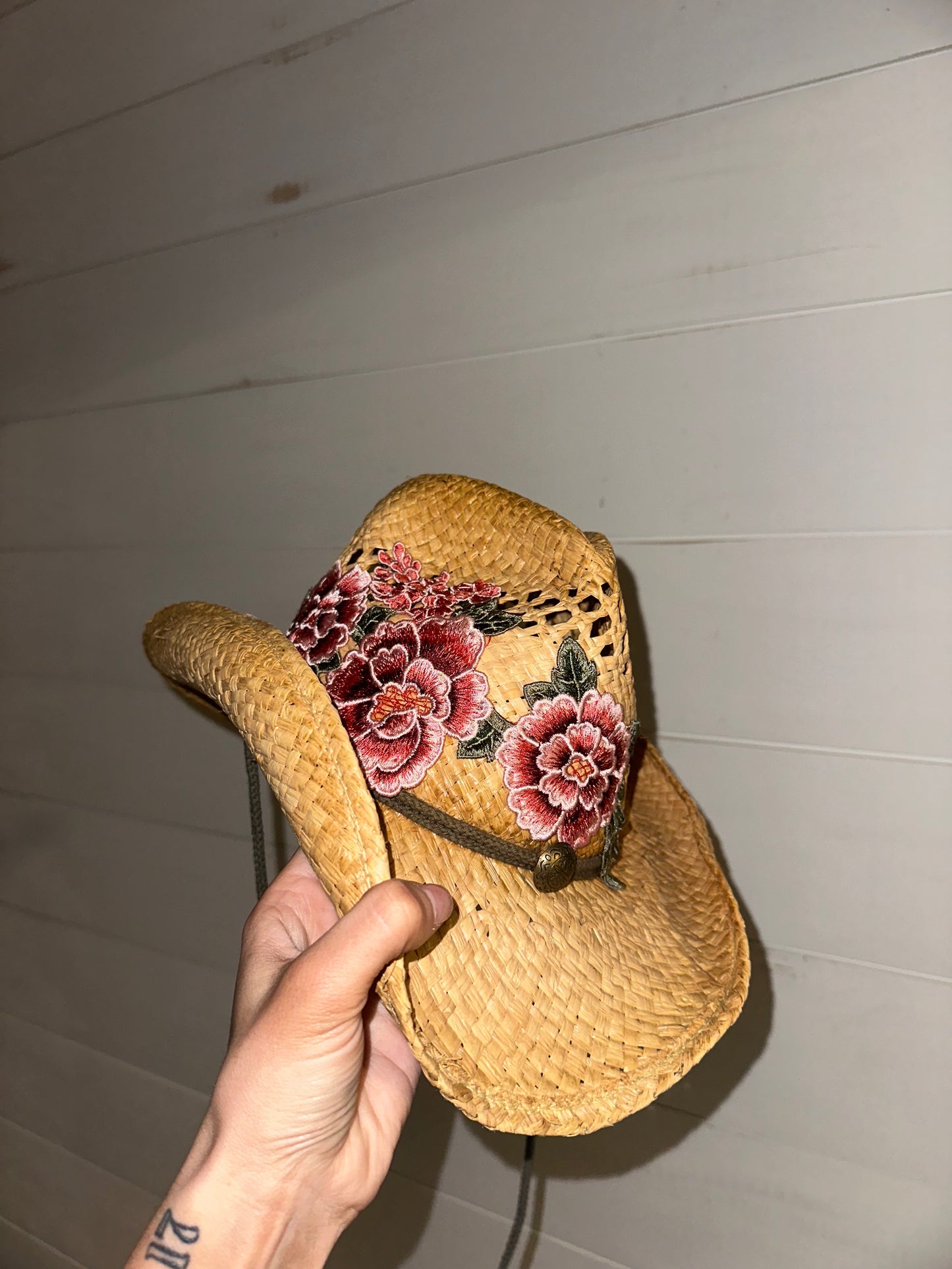 PINK FLORAL COWBOY HAT
