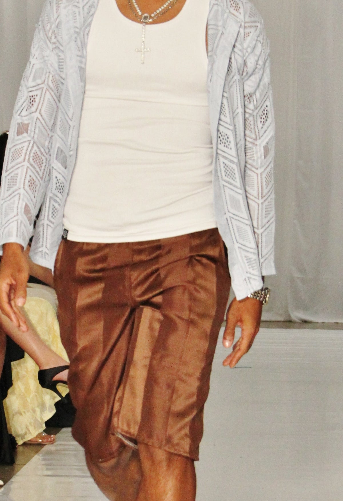 DRAWSTRING CURTAIN SHORTS