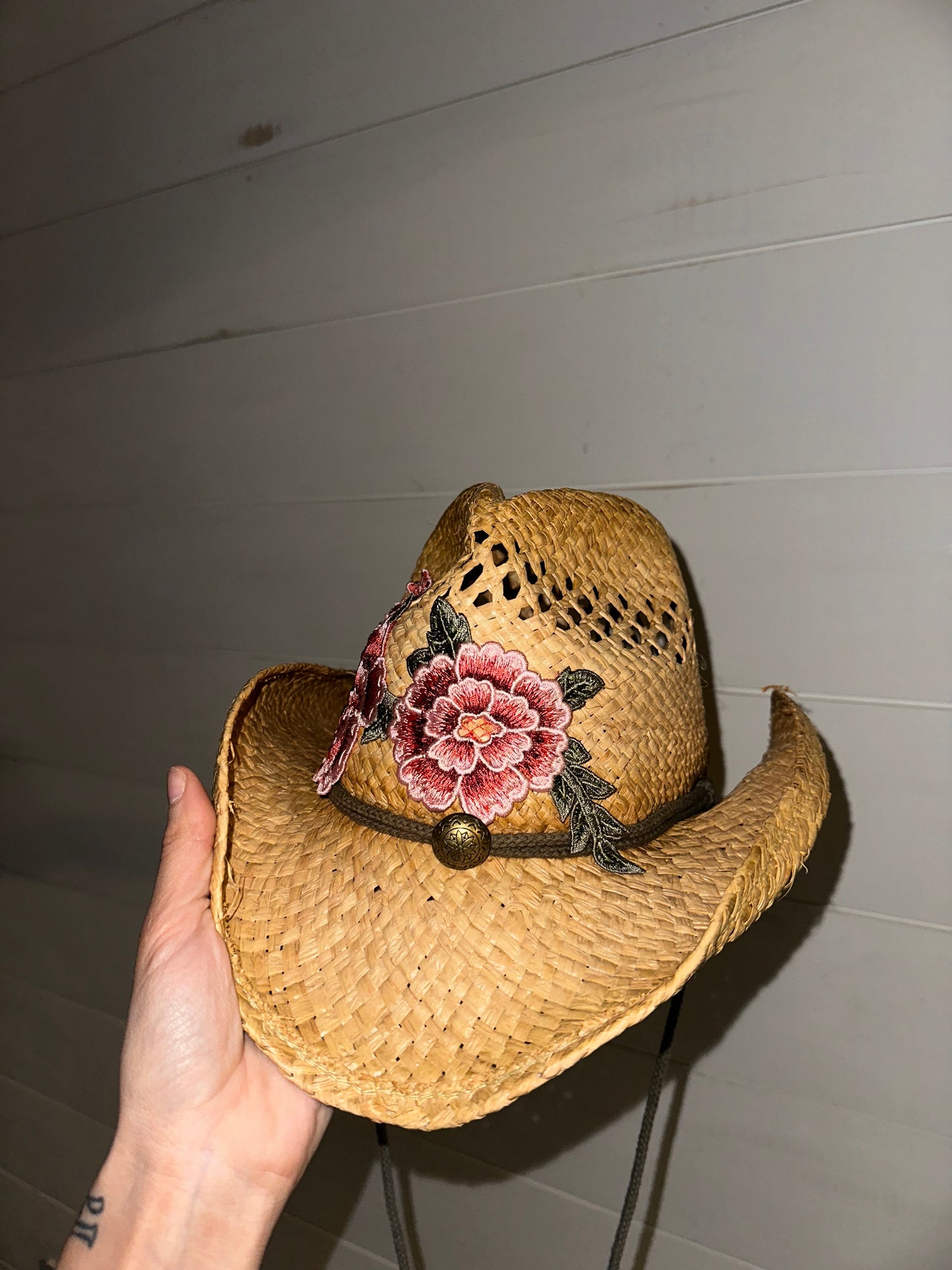 PINK FLORAL COWBOY HAT