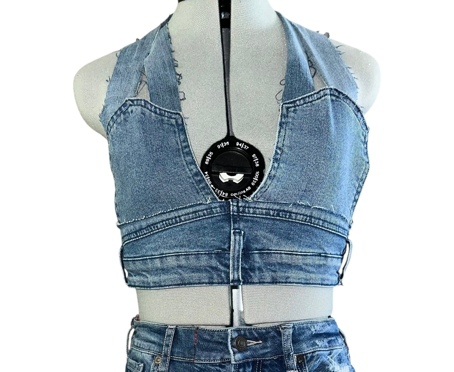 DENIM HALTER TOP